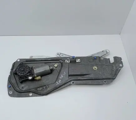 Volvo V70 Rear door window regulator with motor 9152726