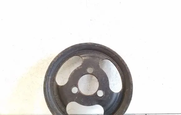 Opel Zafira A Water pump pulley 90502887