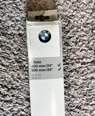 BMW X5M E70 Windshield/front glass wiper blade 61610034739