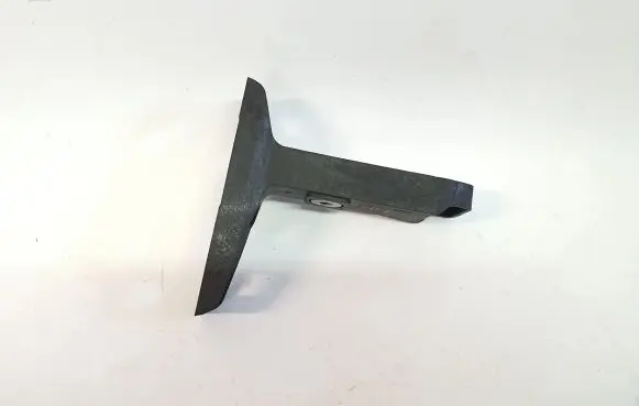 Audi Q8 Front bumper mounting bracket 4M8807334