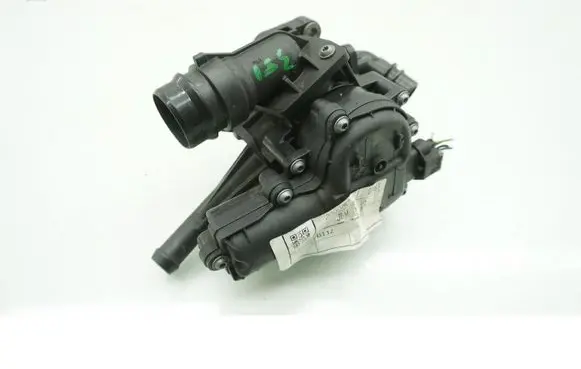 Hyundai Tucson IV NX4 Thermostat/thermostat housing 256002M810