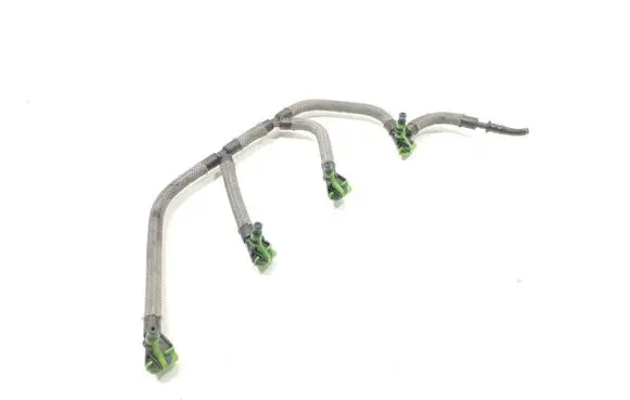Volkswagen Polo VI Fuel return line/hose 
