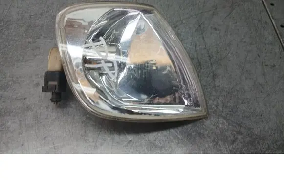 Volkswagen Polo III 6N 6N2 6NF Front indicator light 
