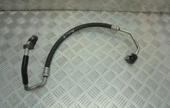 Toyota Corolla Verso E121 Air conditioning (A/C) pipe/hose