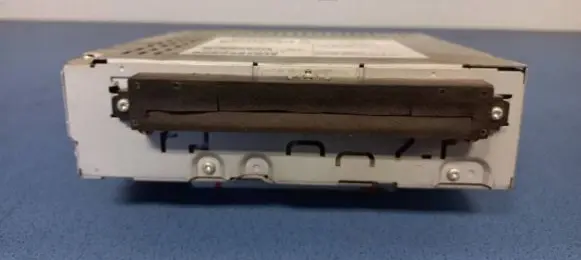 Volvo V50 Navigation unit CD/DVD player 306797581