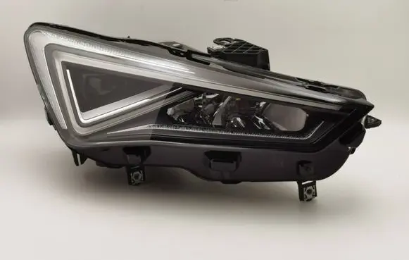 Seat Leon IV Headlight/headlamp 5FB941008F 90188326 5FB941008