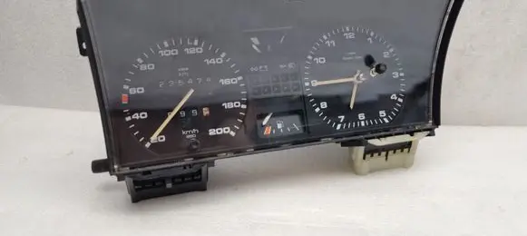 Volkswagen Golf II Speedometer (instrument cluster) 191919033CC