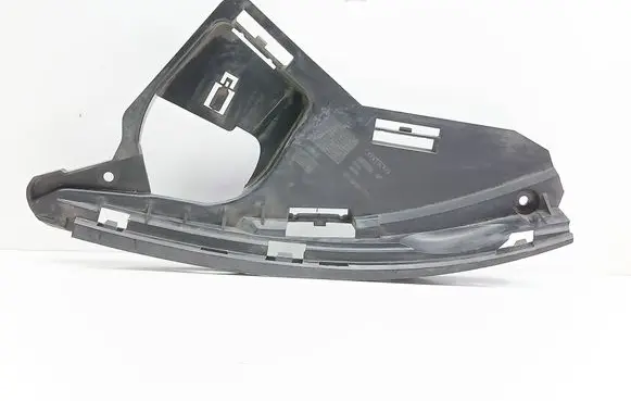 Volvo XC60 Front bumper mounting bracket 30763433