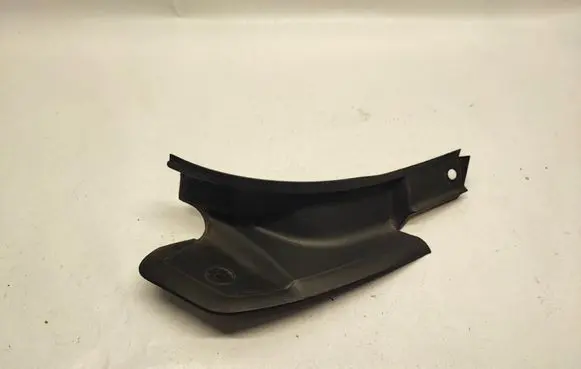 Jaguar XF X250 Rear/tail light trim molding 8X23279A67AD