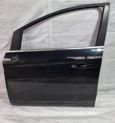 Ford Kuga I Front door