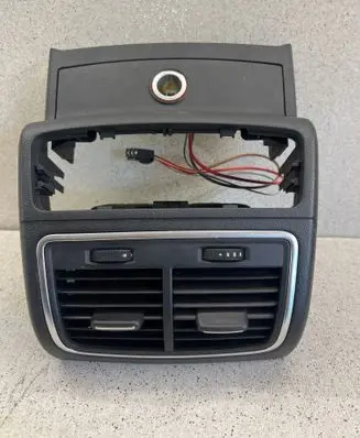 Audi A7 S7 4G Rear air vent grill 4G0819203 9026000 90260001