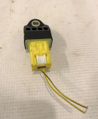 Toyota RAV 4 (XA40) Airbag deployment crash/impact sensor 8983133050 405CJGD54