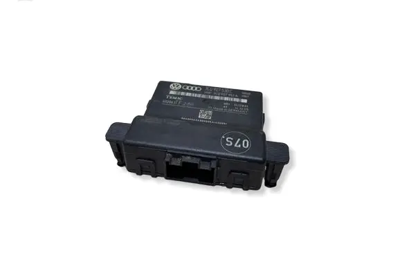Volkswagen PASSAT B6 Gateway control module 3C0907951A 3C0907530C