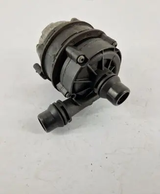Mercedes-Benz C W205 Electric auxiliary coolant/water pump 0392024050