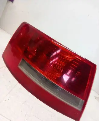 Audi A6 S6 C6 4F Rear/tail lights 4F5945095L 38011 380111