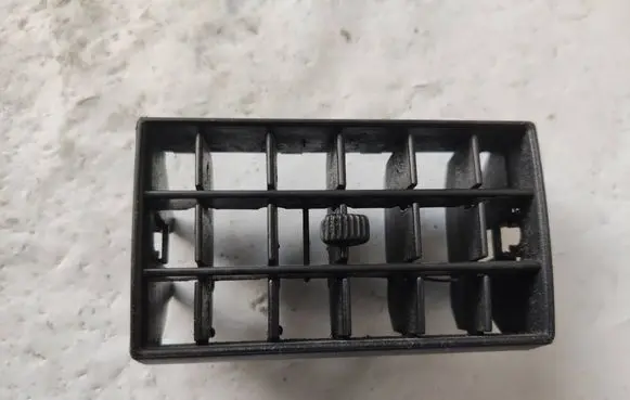 Volkswagen Transporter - Caravelle T4 Dash center air vent grill 191819719B 191819707E