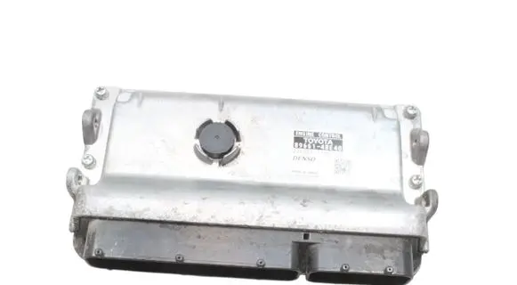 Lexus RX 330 - 350 - 400H Engine control unit/module 8966148E40