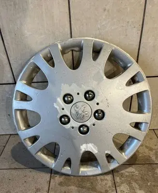 Peugeot 206 R15 wheel hub/cap/trim 
