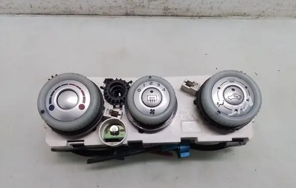 Mitsubishi Colt Climate control unit 69667016