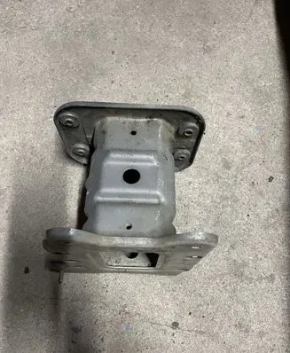 Chevrolet Captiva Front bumper shock/impact absorber 