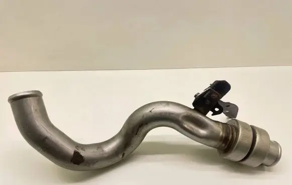 Land Rover Range Rover Sport L320 Engine coolant pipe/hose