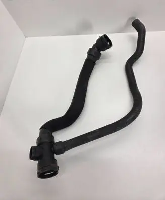 Audi A4 S4 B6 8E 8H Engine coolant pipe/hose 8E0121049T