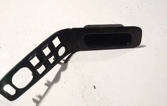 Jeep Grand Cherokee (WJ) Front door window switch trim 820921 vb5129