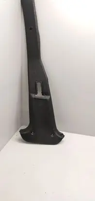 (B) pillar trim (bottom)