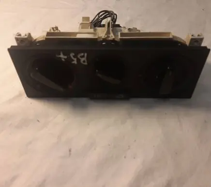 Volkswagen PASSAT B5.5 Climate control unit 1J0820045G 90151138000