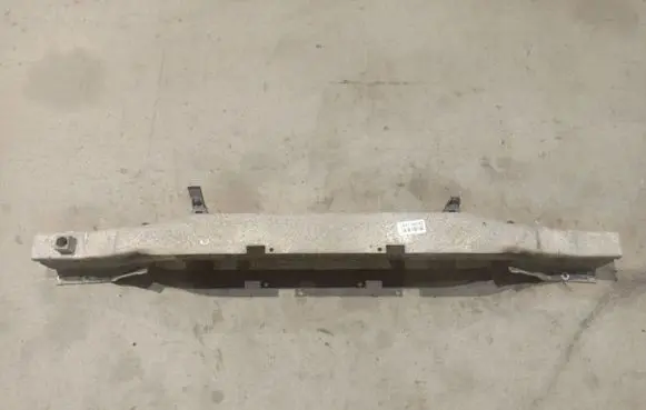 Opel Astra H Rear beam