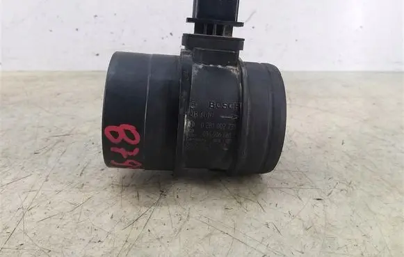 Volkswagen Transporter - Caravelle T5 Mass air flow meter 0281002735