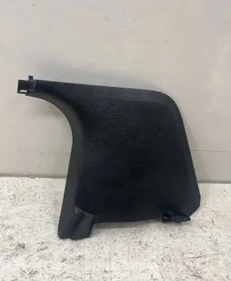 BMW 1 F20 F21 Foot area side trim 17365610 7221900