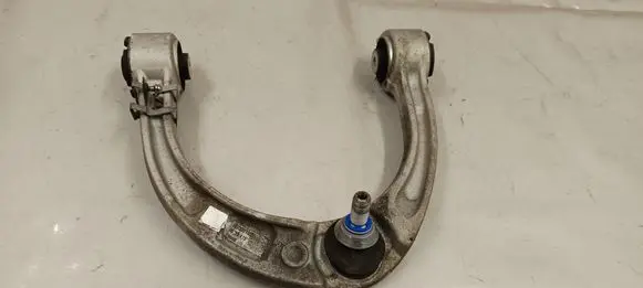 Mercedes-Benz GLE W167 Front control arm A1673301000