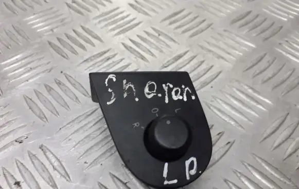 Volkswagen Sharan Wing mirror switch 7M3959565A