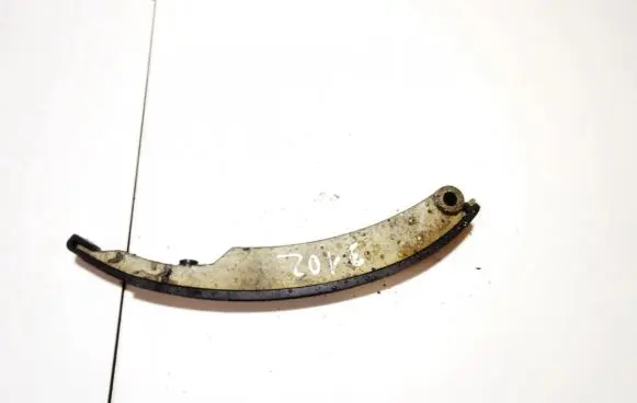 Mini One - Cooper R50 - 53 Slide rail for timing chain 04777710aa