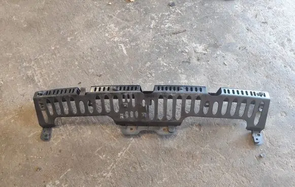 Mini Cooper Countryman R60 Rear bumper mounting bracket 9800757 11460913