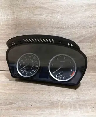 BMW 5 E60 E61 Speedometer (instrument cluster) 9135254 110080213713