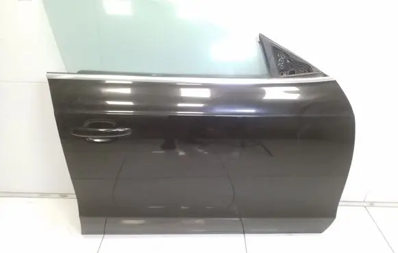 Audi A5 8T 8F Front door