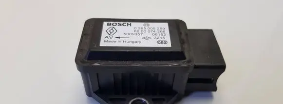 Renault Scenic II - Grand scenic II ESP acceleration yaw rate sensor 8200074266 5009357 0265005259