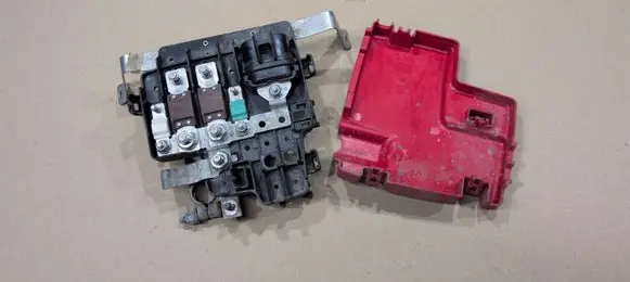 Renault Master III Positive wiring loom 241362885R 8200463743