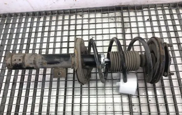 Front shock absorber/damper