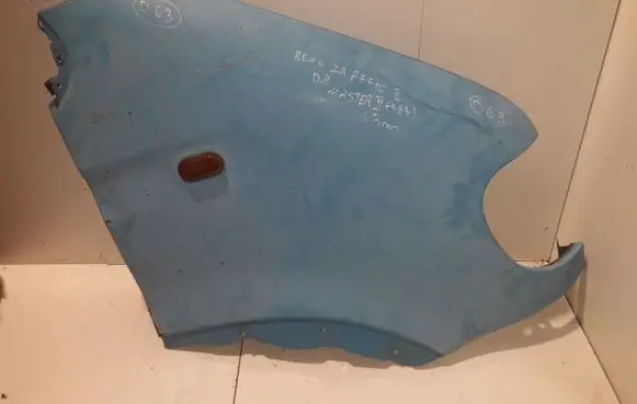 Renault Master II Fender