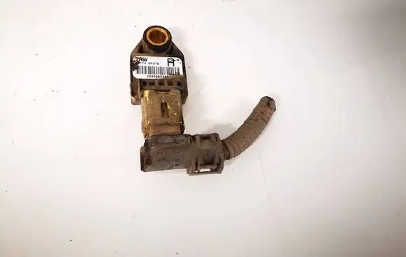 Toyota Corolla Verso AR10 Airbag deployment crash/impact sensor 891730F010