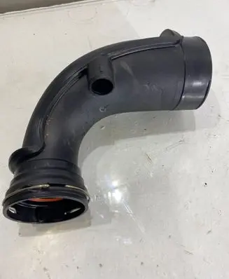 BMW M4 G82 G83 Intercooler hose/pipe 51750610A 72373267 7852385