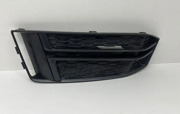 Audi A4 S4 B9 Front bumper lower grill 8W0807681F BTA70185