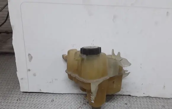 Ford Maverick Coolant expansion tank/reservoir