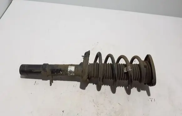 Volvo XC40 Front shock absorber/damper 32346138