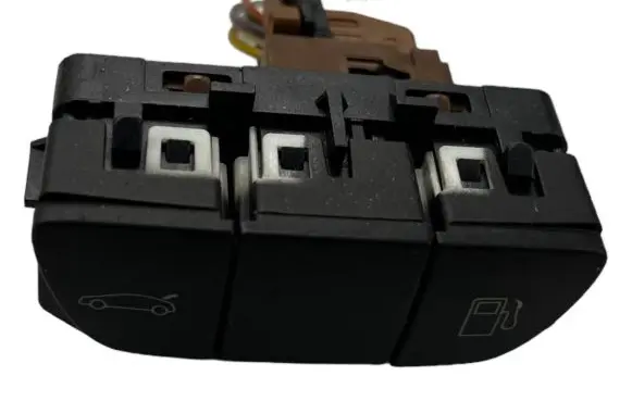 Peugeot 508 Tailgate/boot open switch button 96661584XT 03384420100