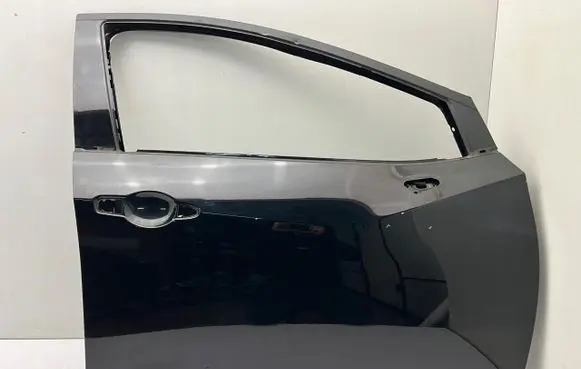 Nissan Micra K14 Front door
