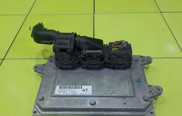 Mitsubishi ASX Engine control unit/module 2757003021